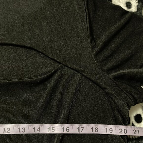 GRAND BEACH CLUB Black plus-size keyhole neckline short-sleeve top 2X XXL shirt - Picture 8 of 15